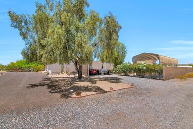 37610 N 16th Way-large-004-016-Front Ext