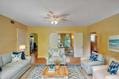 421 Grand Concourse unit 1, Miami Shores, FL 33138 - photo 4