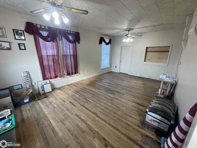 1503 S 19th St, Centerville, IA 52544 - photo 7