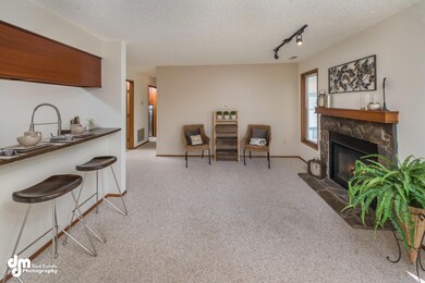 Open Floor Plan KI/DR/LR
