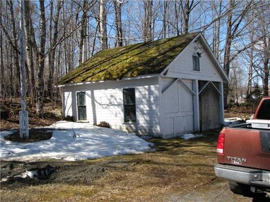 Garage.
