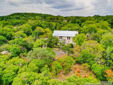 18907 Scenic Loop Rd, Helotes, TX 78023 - photo 5