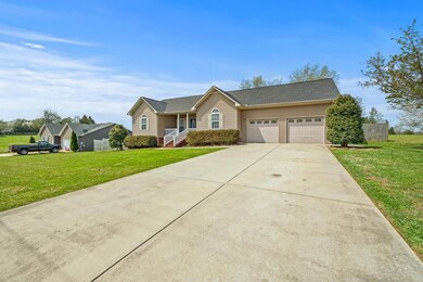 2129 Iris Ln, Rickman, TN 38580 - photo 2