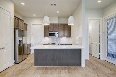 5912 Haring Ln, Houston, TX 77091 - photo 3