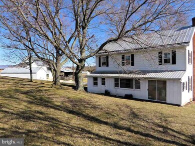 unlisted-address, Chambersburg, PA 17202 - photo 5