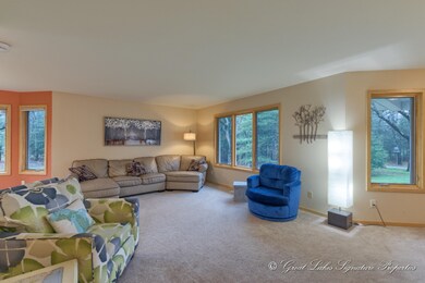 04 Living Room