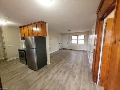 1647 Zoo Pkwy, Asheboro, NC 27205 - photo 6