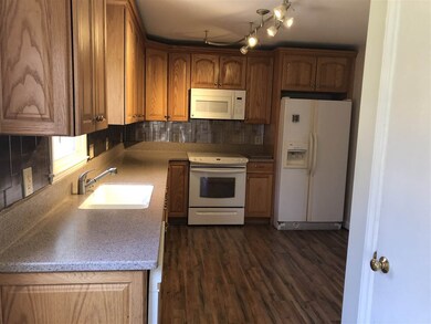 176 Oakwood Dr, Pittsboro, NC 27312 - photo 7