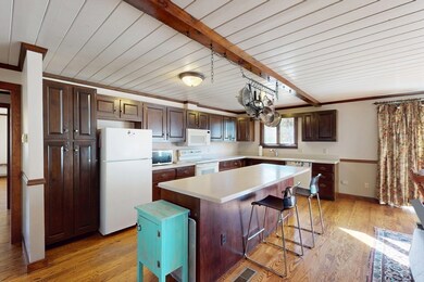 29 Union St, Plainfield, MA 01070 - photo 6