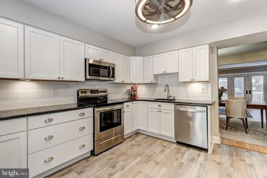 5 Pinecone Ct, Parkville, MD 21234 - photo 7