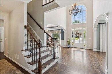 Grand 2-story entry