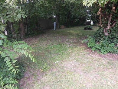 229 & 231 W New Albany Ave unit 306 & 307, Vincennes, IN 47591 - photo 3