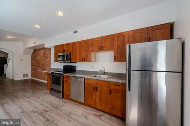 919 S Hanover St unit 2, Baltimore, MD 21230 - photo 2