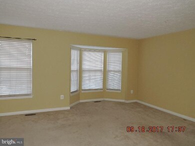 112 Oliver Heights Rd, Owings Mills, MD 21117 - photo 3