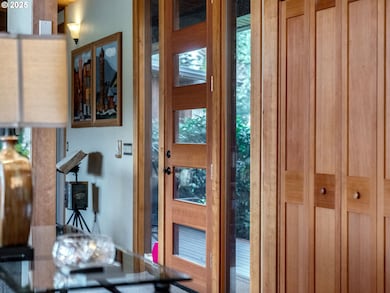 448 SW Riverbend Dr, West Linn, OR 97068 - photo 6