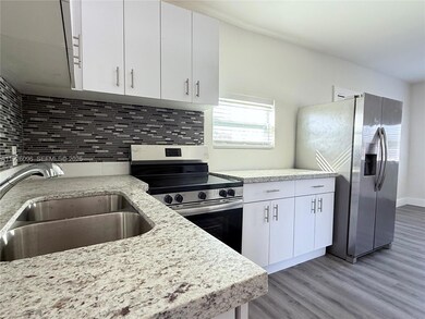 2630 SW 31st Place unit B, Miami, FL 33133 - photo 2