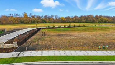 8146 Rivers Edge Ln, Horace, ND 58047 - photo 5