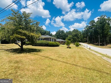 143 Lake Forest Cir, Elberton, GA 30635 - photo 6