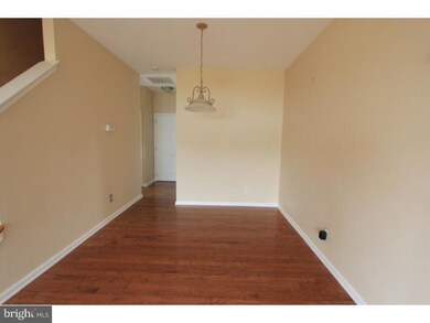 17 Hemingway Ln, Columbus, NJ 08022 - photo 4