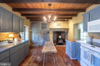 1725 Perkiomenville Rd, Perkiomenville, PA 18074 - photo 4