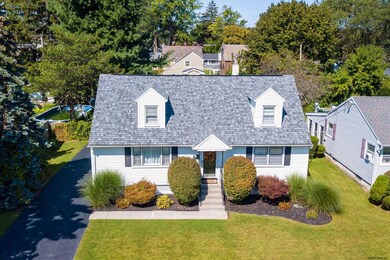 38 Clayton Place, Albany, NY 12209 - photo 2