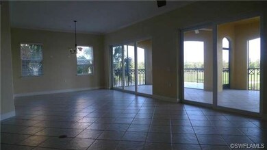 Living and Dining view south to the golf course