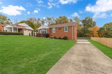 5228 Webb St, Aliquippa, PA 15001 - photo 3