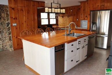 34782 Highway 3, Le Mars, IA 51031 - photo 4