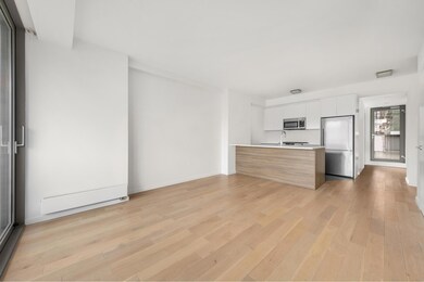40 Pinehurst Ave unit 2-A, New York, NY 10033 - photo 2