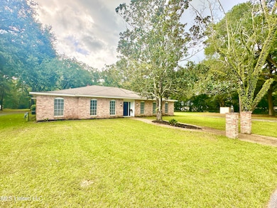 6001 Wooded Acres Rd, Vancleave, MS 39565 - photo 3