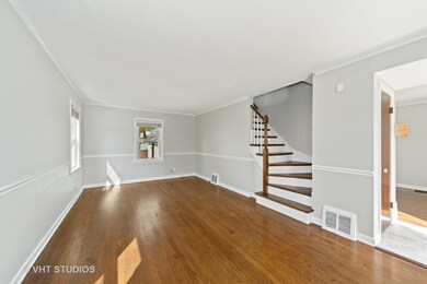 1426 Bristol Ave, Westchester, IL 60154 - photo 3