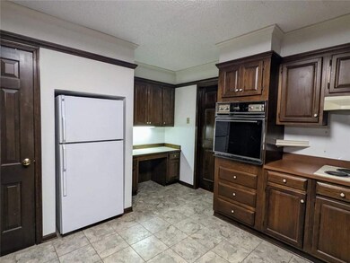 170 Spring Creek Dr, Pineville, LA 71360 - photo 6