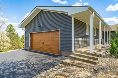 100 Harrison St, Lincoln, IL 62656 - photo 5