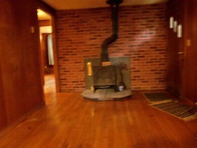 98 Balsam Rd, Wakefield, RI 02879 - photo 5