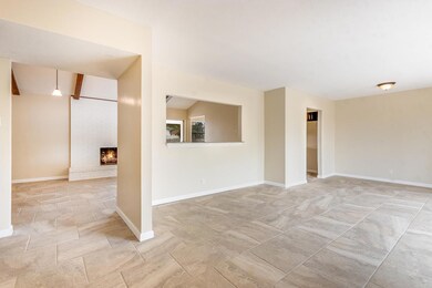 1605 Lomaland Dr, El Paso, TX 79935 - photo 4