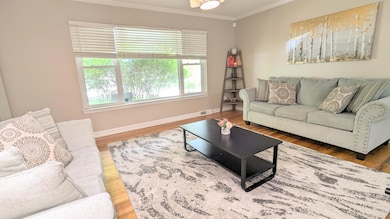 Living room (1)