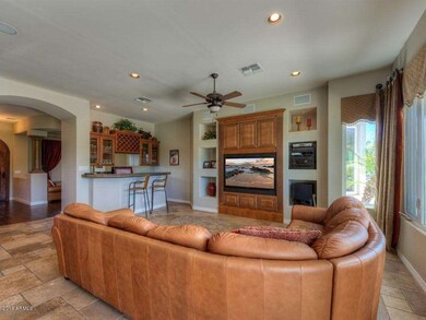 007_Family Room and Wet Bar
