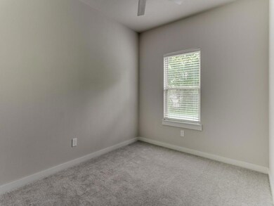 905 W Star St, Denison, TX 75020 - photo 4