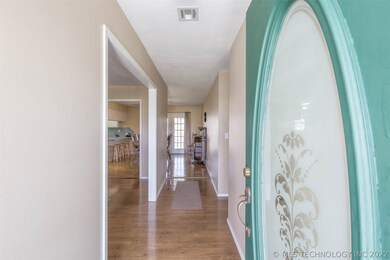 15301 Fox Run Dr Claremore, OK 74017