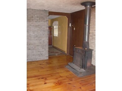 534 2nd Nh Turnpike, Hillsborough, NH 03244 - photo 6