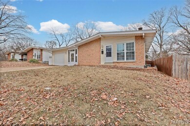1105 Saint Anthony Ln, Florissant, MO 63033 - photo 4