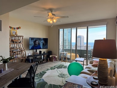 Living room with connecting lanai to enjoy unobstr
