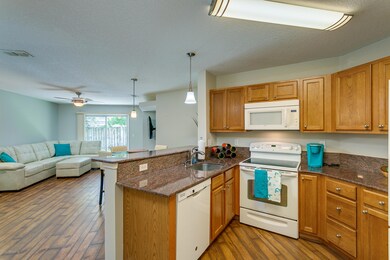 1825 Green Springs Cir unit D, Fleming Island, FL 32003 - photo 7