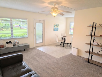 589 Fanshaw O unit 203, Boca Raton, FL 33434 - photo 2