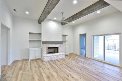 4526 Seals Ln, Abilene, TX 79606 - photo 5