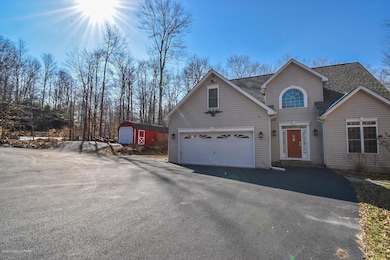 2206 Maple Leaf Ct, Pocono Lake, PA 18347 - photo 2