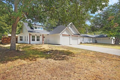 214 W 5th St, Weatherford, TX 76086 - photo 2