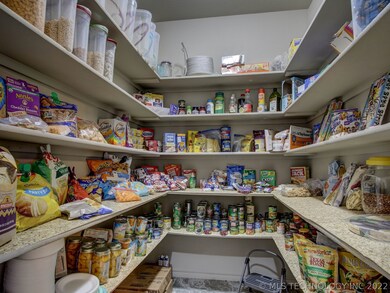 3704 S Elder Blvd, Broken Arrow, OK 74011 - photo 7