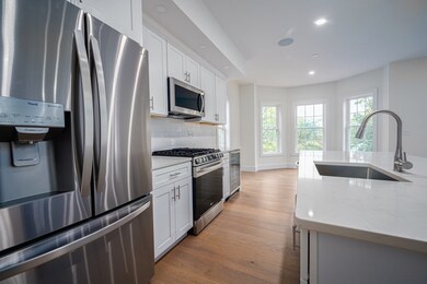 273 Gallivan Blvd unit 4, Dorchester Center, MA 02124 - photo 2