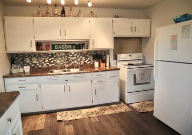 417 Cherry St, Beech Grove, IN 46107 - photo 5